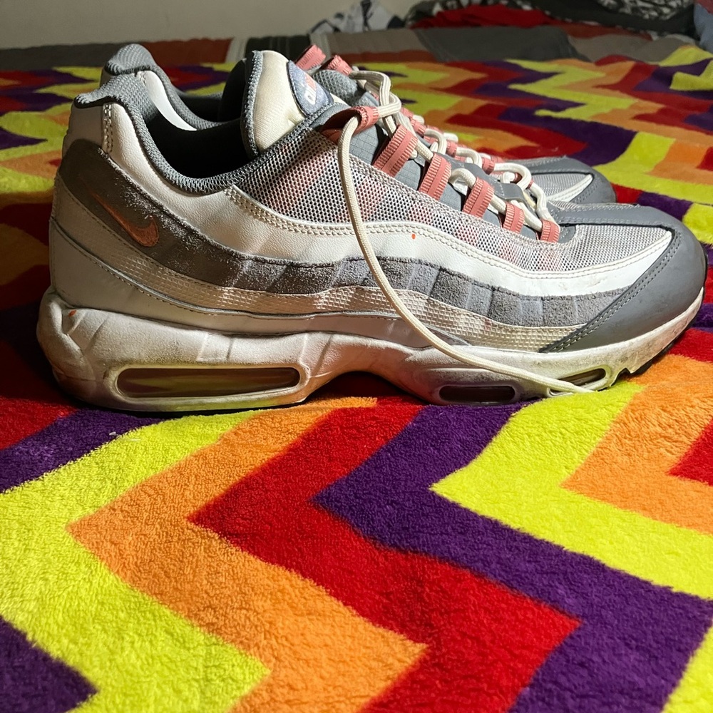 Size 13 Nike Air Max 95 stardust shoes DM0011-008 - Picture 7 of 14